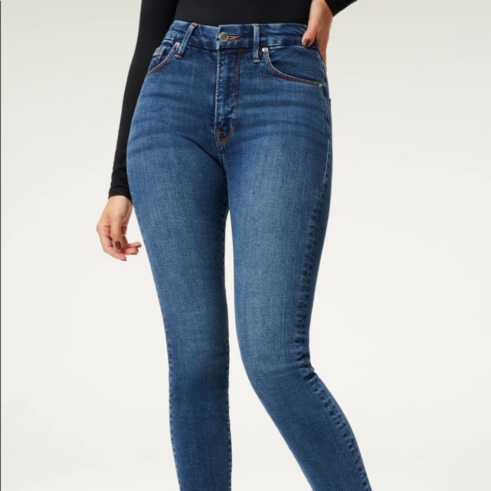 Good American Good Legs Crop